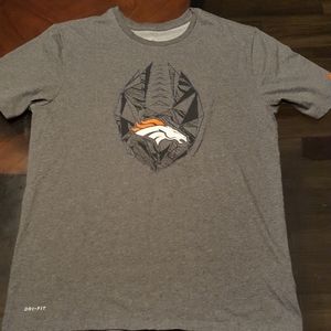 Denver Broncos Nike Dri Fit Shirt. Gray.